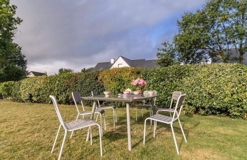 Saint-Andre-des-Eaux Cottage | Charming Cottage Near Brière, Close to Pornichet Beach, Spacious Garden, Ideal for Families