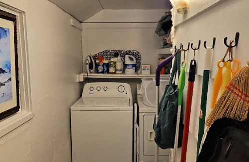 Kings Beach Cabin | Charming Cabin-Easy Access to Skiing-Walk to Beach