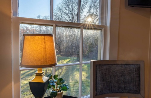 Rising Fawn Cabin | Charming Cabin in Rising Fawn with AC, WiFi and outdoor space