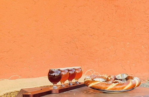 Valle de Guadalupe Cabin | Charming cabin #1 at Cerveceria Bellinghausen with WiFi, AC