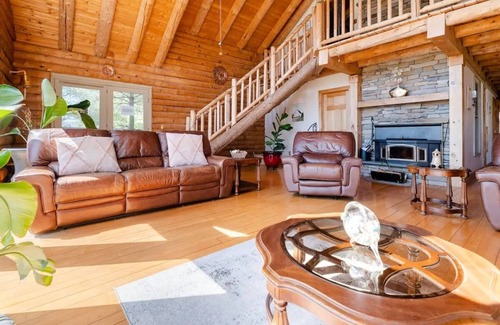 Tunkhannock Cabin | Charming Cabin Retreat - Hot Tub, Sauna + Pool!