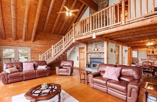 Tunkhannock Cabin | Charming Cabin Retreat - Hot Tub, Sauna + Pool!