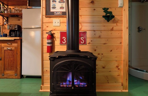 Two Harbors Cabin | Charming cabin with AC and WiFi in delightful Two Harbors
