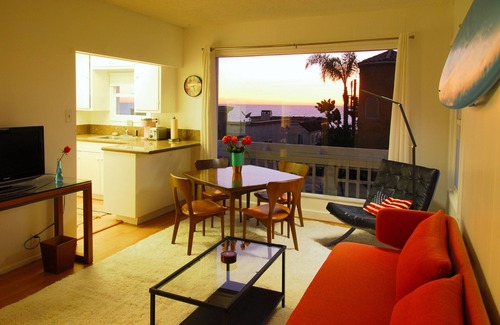 El Porto House | Charming California Beach Cottage W Ocean Views, Manhattan Beach