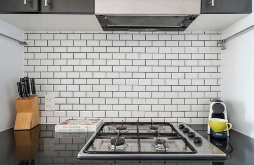 Camperdown Apartment | Charming Camperdown Hideaway With Parking