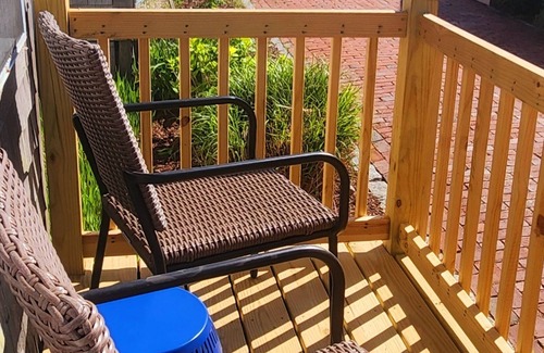 West Yarmouth Cottage | Charming Cape Cod Waterfront Cottage Perfect for 2! 1 minute walk to the beach!