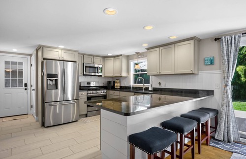 Yarmouth Port House | Charming Cape Escape Near Beaches & Dining