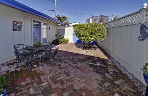 Capitola House | Charming Capitola Home With Amazing Ocean View Deck - Walk To Town