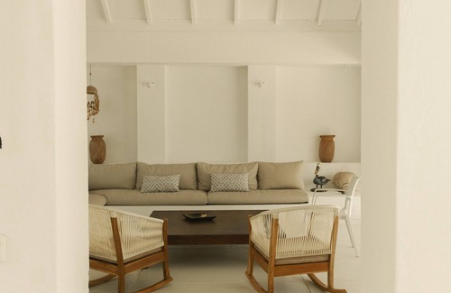 Rosario Islands Villa | Charming Caribbean Beachfront Island Villa