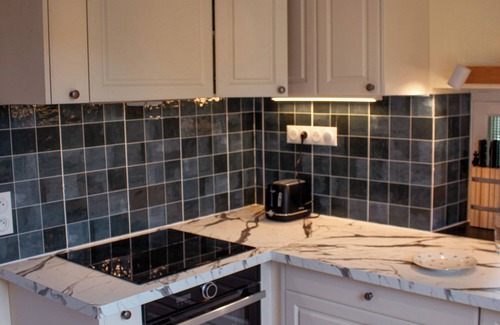 Carnac Cottage | Charming Carnac cottage with unique view of the standing stones