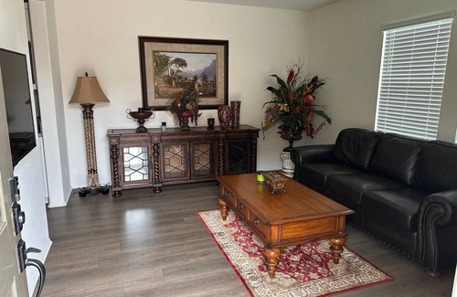 Canyon Lake Apartment | Charming Casita with private entrance in beautiful and secure neighborhood.
