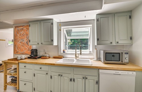 Acra House | Charming Catskills Getaway: Hike, Bike, Sip & More