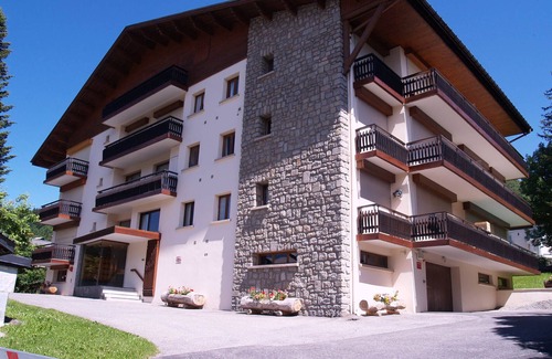 Le Planellet Apartment | Charming Central Megeve Apartment – 1 Bedroom, South-East Balcony, Parking