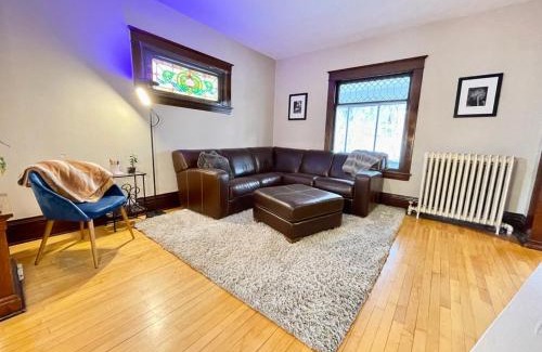Longfellow Apartment | Charming Centrally Located Duplex with Parking