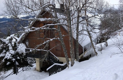 Vignec Ski Chalet | Charming chalet, contemporary renovation, quiet location