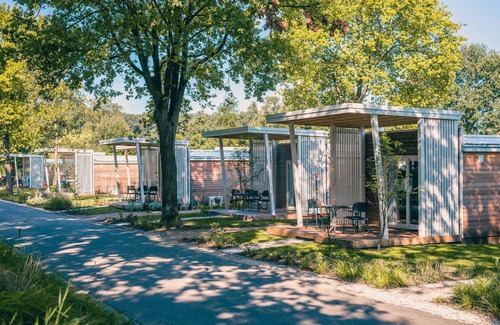 Kaatsheuvel Ski Chalet | Charming chalet 2 km. of the Efteling