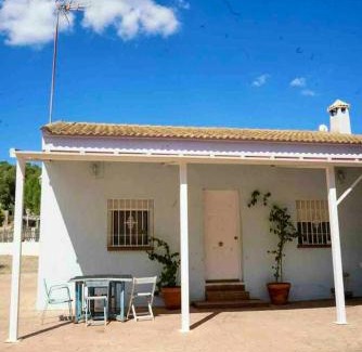 Almodovar del Rio Ski Chalet | Charming Chalet in Córdoba with Private Pool