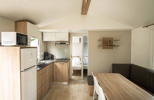 Bournoufay Ski Chalet | Charming Chalet with Pool