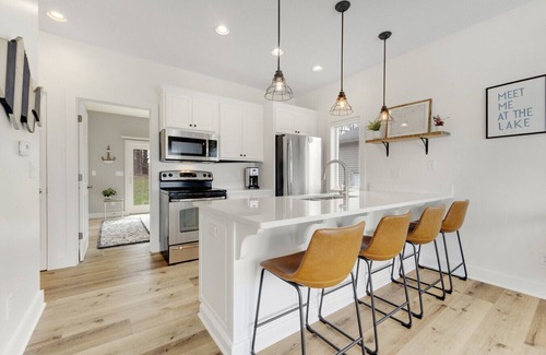 Clear Lake House | Charming Clear Lake Cottage
