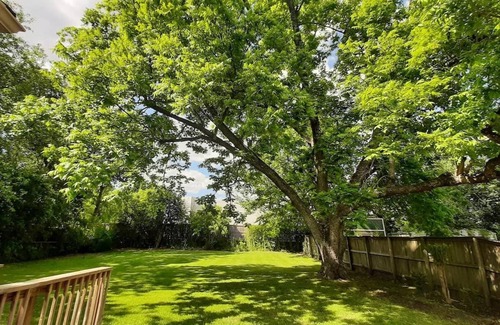 Montgomery House | Charming Cloverdale Home Minutes from Everything w/King Bed