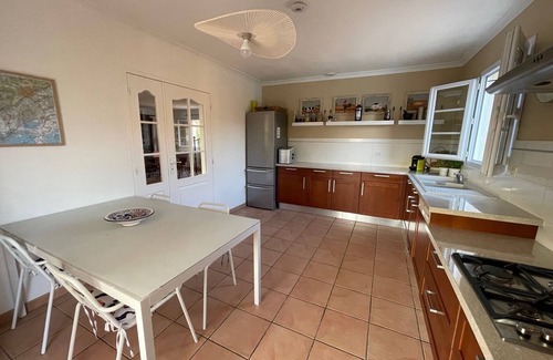 Nages-et-Solorgues Villa | Charming country house with swimming pool