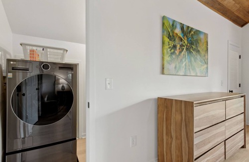 Fernandina Beach House | Charming Coastal Retreat sleeps up to 9