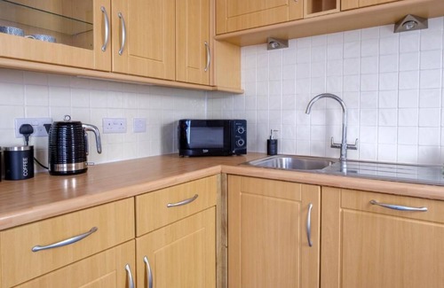 Cleethorpes House | Charming Coastal Retreat | Spacious and Peaceful