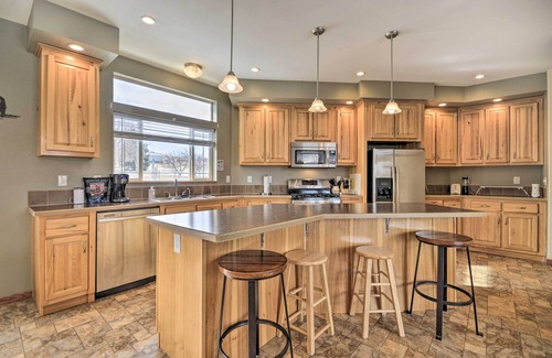 Cody House | Charming Cody Vacation Home w/Mtn Views!