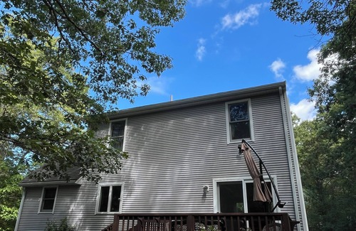Cataumet House | Charming & comfortable 2-bedroom house in Bourne/North Falmouth