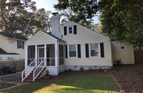 Pendleton King House | ★ Charming Comfy Cottage Home with a Modern Flair★