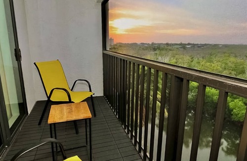 Bonita Shores Condo | Charming condo with amazing gulf views & screened lanai