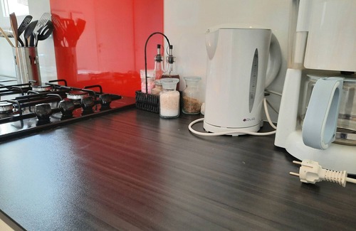 Brain-sur-Allonnes Cottage | Charming Cottage in Loire-Anjou-Touraine Park with Garden, Terrace, Near Saumur