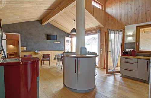 Verrieres-en-Forez Cottage | Charming cottage with terraces and grill