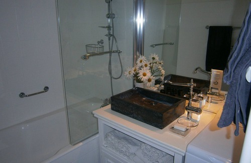 Berville-sur-Mer Cottage | Charming cottage behind honfleur