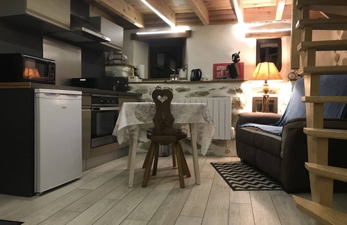 Arcizans-Dessus Cottage | Charming cottage for 2 people