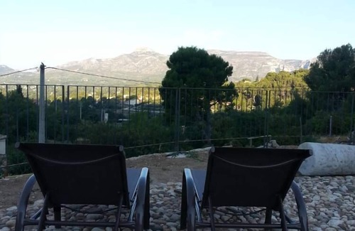 Roquevaire House | Charming cottage at the foot of the hills