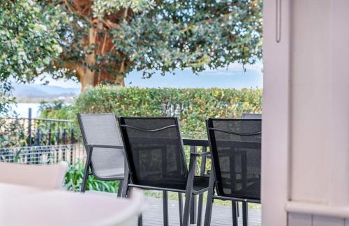 Woy Woy House | Charming Cottage by the Water Pet Friendly WoyWoy