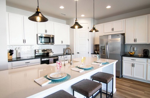 The Pinery House | Charming Cottage EV Charging + Huge Yard