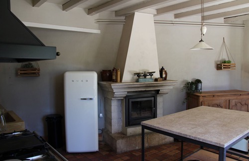 Pezens House | Charming cottage for 15 people, heated swimming pool, near Carcassonne.