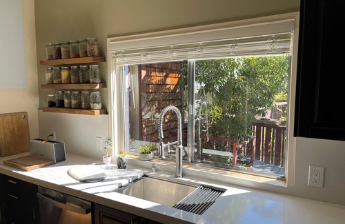 Larkspur House | Charming Cottage - Heart of Larkspur, CA n30 days minimum starting Nov 13, 2025