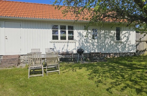 Hoviksnas House | Charming cottage in Höviksnäs just 500m from the sea | SE09116