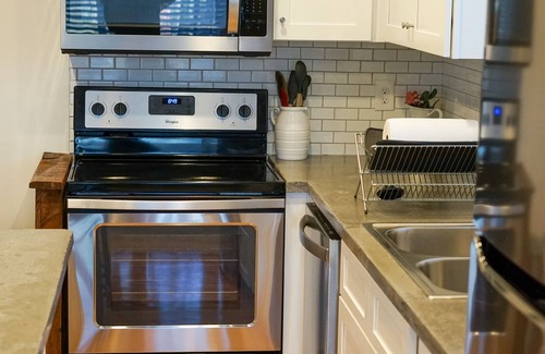 Asheville Cottage | Charming Cottage Near Downtown, Parkway, and Biltmore