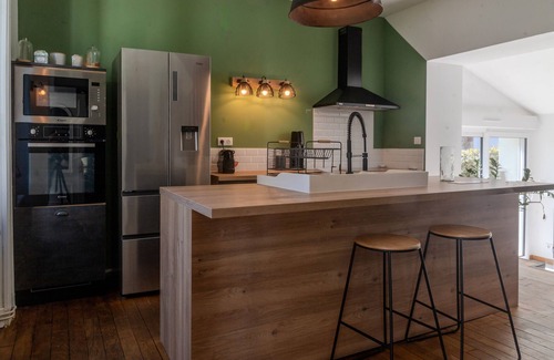 Saint-Junien House | Charming Cottage - Saint-Junien