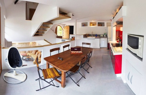 Paley Cottage | Charming cottage sleeps 6, park, authentic village near Fontainebleau