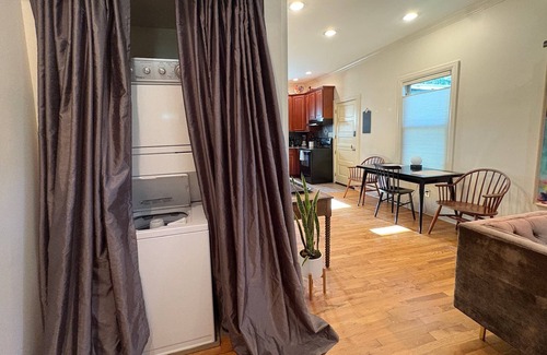 St. Augustine House | Charming Cottage, Bike to Downtown Attractions, Private Fenced Yard, Hot Tub, $300 in Free Tickets!