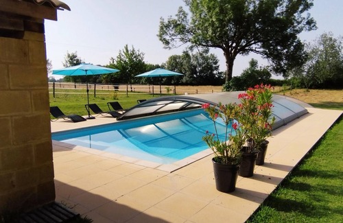Naussannes Cottage | Charming Cottage with Pool & Private Lake near Scenic Dordogne