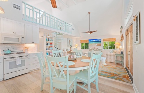 Anna Maria House | Charming cottage with heated pool, tropical landscaping in prime location.