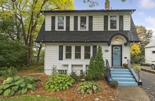 Payne - Phalen House | Charming Cottage with Hot Tub, Fire Pit, & Wooded Backyard