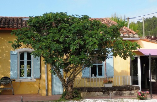 Carcassonne Cottage | Charming cottage with large pool, garden & views of Pyrénées, near Carcassonne