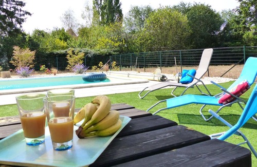 Target Cottage | Charming cottage with pool and private garden in Auvergne